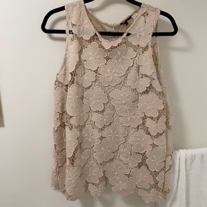 RW&co blouse with flowers